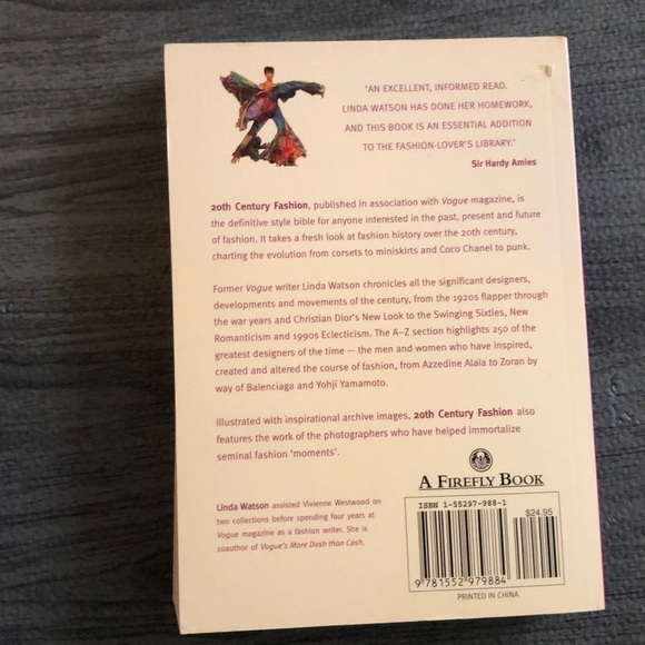 VINTAGE COFFEE TABLE BOOK 20th CENTURY FASHION BY LINDA - Picture 3 of 4